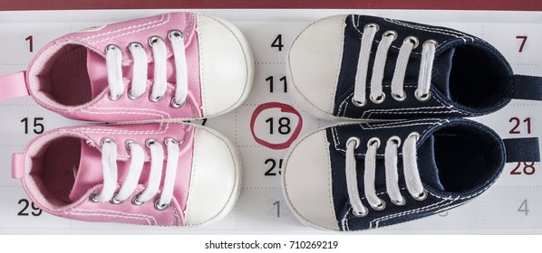 Selected Due Date In The Calendar And Detail Of Baby Shoes