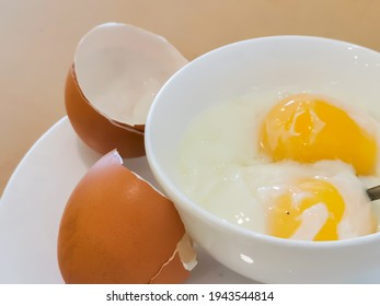 Telur Separuh Masak Images Stock Photos Vectors Shutterstock