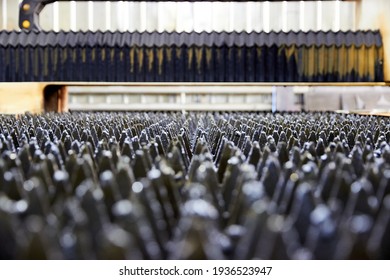 selective focus of cnc laser cutting machine supports background