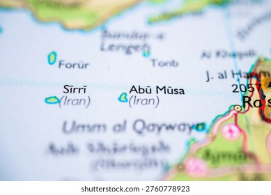 Selective focus map closeup of Sirri and Abu Musa islands near Gulf coast