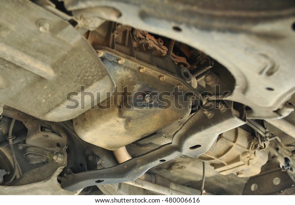 Selective\
focus on the crankcase of diesel engine\
truck