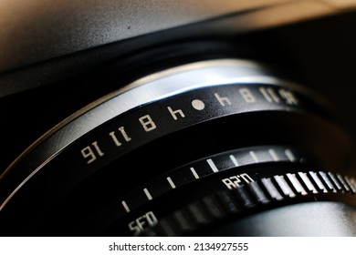 
(Selective focus on lens ring) Macro manual lens 
