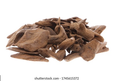 Selective Focus, Sticks Of Agar Wood Or Agarwood Background The Incense Chips Used By Burning For Incense & Perfumes Of Essential Oil As Oud Or Bakhoor