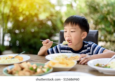 8,157 Kids eating rice Images, Stock Photos & Vectors | Shutterstock