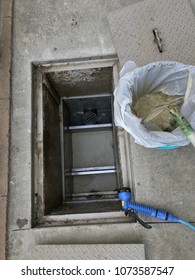 Self Cleaning A Grease Trap