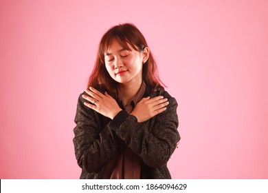 Self Love Concept. Butterfly Hug. A Psychology Technique For Self-soothing From Anxiety And Anger. A Woman Cross Her Arms And Tap Shoulder.