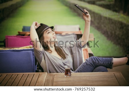 selfie girl at coffee shop