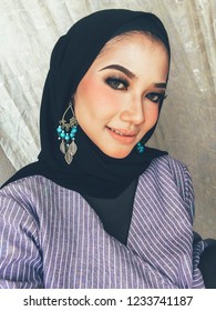 Selfie hijab portrait