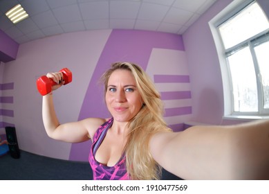 Selfie Young Blonde Blogger Girl Zumba Trainer Wears Black Mask During Pandemic Leads Training Sessions In Porter Club