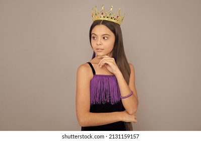 Selfish Girl Wear Luxury Prom Queen Crown Grey Background, Dream Big