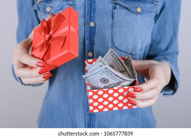 Sell people person charity donate income perks benefit give discount sale extra job work business entrepreneur chistmas concept. Cropped close up photo of happy lady with cash box isolated background