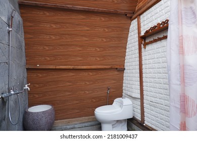 A Semi-outdoor Bathroom In A Beachfront Hotel.