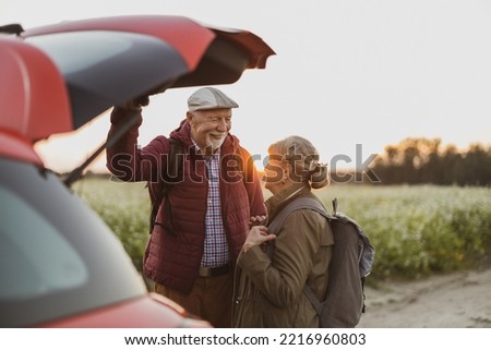 Senior couple on a road trip
