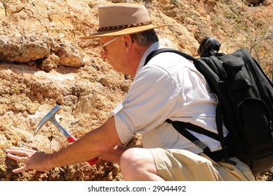 地質学者 Images Stock Photos Vectors Shutterstock