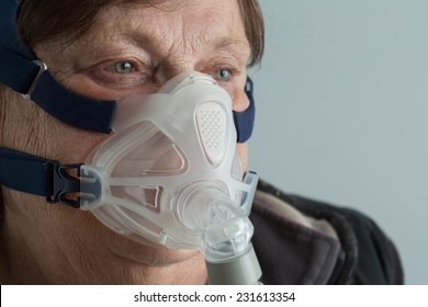 Senior Woman With Chronic Obstructive Pulmonary Disease With Supplemental Oxygen