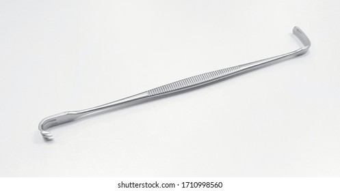 Senn Miller Retractor. Surgical Instrument.