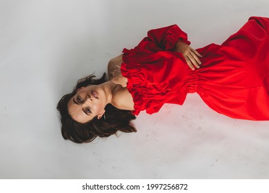 108,461 Opening dress Images, Stock Photos & Vectors | Shutterstock