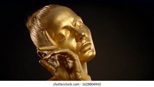 Golden Sparkles Skin Woman Face Portrait Stok Fotoğrafı Shutterstock