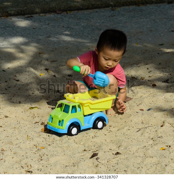 sand toys singapore