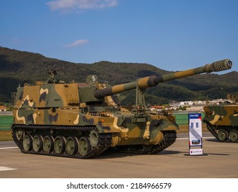 Seongnam, South Korea- Oct.15.2019: South Korean K9 Thunder 155mm Self-propelled Howitzer In ADEX 2019 Exibition