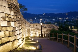 Vue Nocturne Sur Séoul Hanyangdoseong Avec De Magnifiques Murs