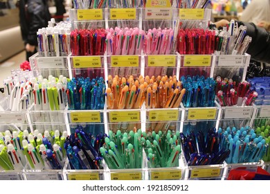 4,664 Four color pen Images, Stock Photos & Vectors | Shutterstock