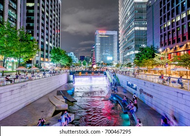 SEOUL, SOUTH KOREA - AUg 13, 2017 : Timelapse at Cheonggyecheon Stream by night, Seoul, South Korea