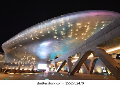 4,266 Dongdaemun Images, Stock Photos & Vectors 