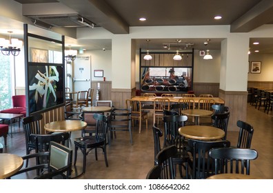 喫茶店 店内 の画像 写真素材 ベクター画像 Shutterstock