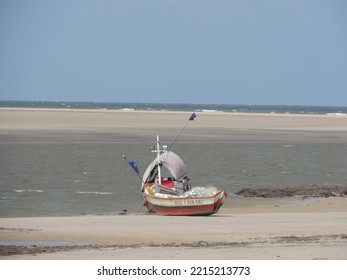 MARAJÓ, PARÁ - SEP 01, 2022: Small Boat Anchored In Marajó, Brazil On Sep 01th, 2022