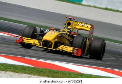 SEPANG, MALAYSIA - APRIL 2 : Renault Racing Team Driver, Robert Kubica Action On Track In Petronas Formula One 2010 At Sepang Circuit. April 2, 2010 In Sepang, Malaysia