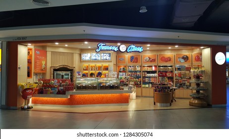 Sepang / Malaysia - December 11 2018: Famous Amos Shop In KLIA2. Famous Amos Is A Brand Of Cookies Founded In Los Angeles In 1975 By Wally Amos.