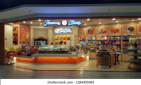 Sepang / Malaysia - December 11 2018: Famous Amos Shop In KLIA2. Famous Amos Is A Brand Of Cookies Founded In Los Angeles In 1975 By Wally Amos.