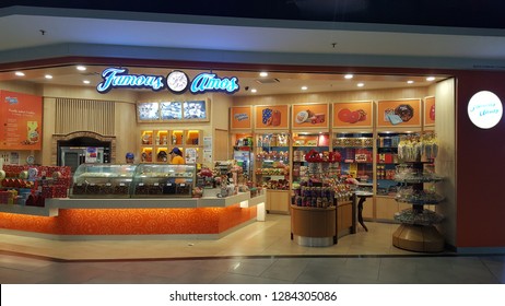 Sepang / Malaysia - December 11 2018: Famous Amos Shop In KLIA2. Famous Amos Is A Brand Of Cookies Founded In Los Angeles In 1975 By Wally Amos.