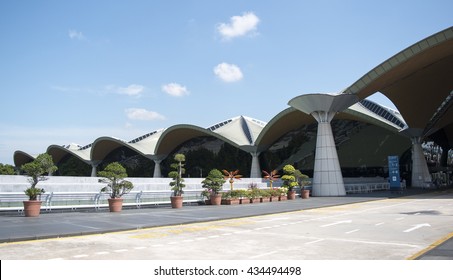 SEPANG, MALAYSIA - June 8, 2016 : Kuala Lumpur International Airport (KLIA) Building In Sepang, Malaysia.