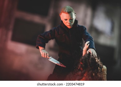 SEPT 17 2022: Halloween Movie Slasher Michael Myers Finishing A Victim, Halloween 2 - Neca Action Figure