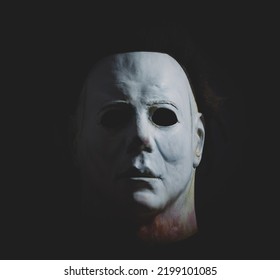 SEPT 5 2022: Halloween Film Franchise Slasher Michael Myers Mask - Trick Or Treat Studios Mask