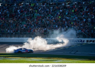 September 11, 2022 - Kansas City, KC, USA: Bubba Wallace Wins For The Hollywood Casino 400 In Kansas City, KC, USA.