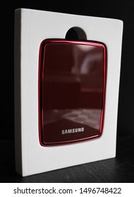 September 2019, Swansea, Wales.
Product Photography Of SAMSUNG Portable SSD Storage Unit