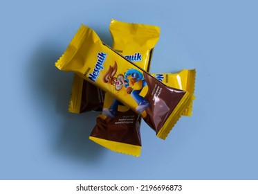 September 31, 2022 Ukraine City Kyiv Nesquik Chocolate Bar From Nestle On A Colored Background