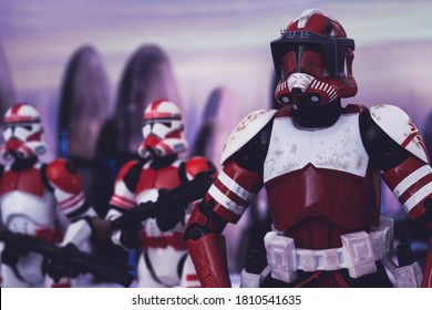 SEPTEMBER 7 2020: Clone Commander Fox And Clone Shock Troopers On Coruscant - Hasbro Action Figures
 