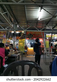 Seremban, Malaysia : 17 September 2021 -  Blurred View   Food Court With Variety Foods. 