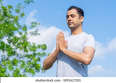 445,986 Yoga indian Images, Stock Photos & Vectors | Shutterstock