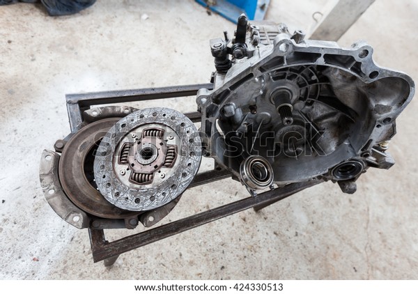 The series of car\
clutch
