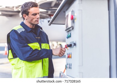 Serious Airport Staff Controlling Tool