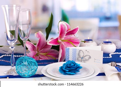 Serving Fabulous Wedding Table In Purple And Blue Color Of The Restaurant Background