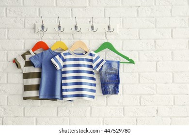 childrens clothes hangers