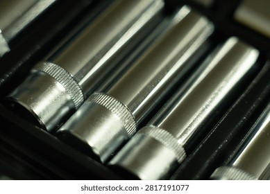 Set of chrome socket wrenches in case.