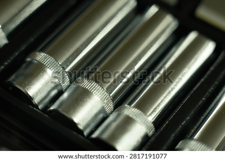 Set of chrome socket wrenches in case.