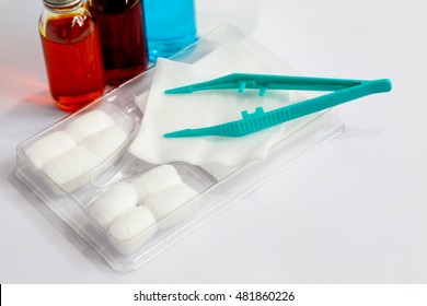 Set of dressing wound